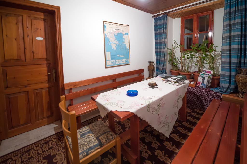 To Petrino Guesthouse Agios Germanos Zewnętrze zdjęcie